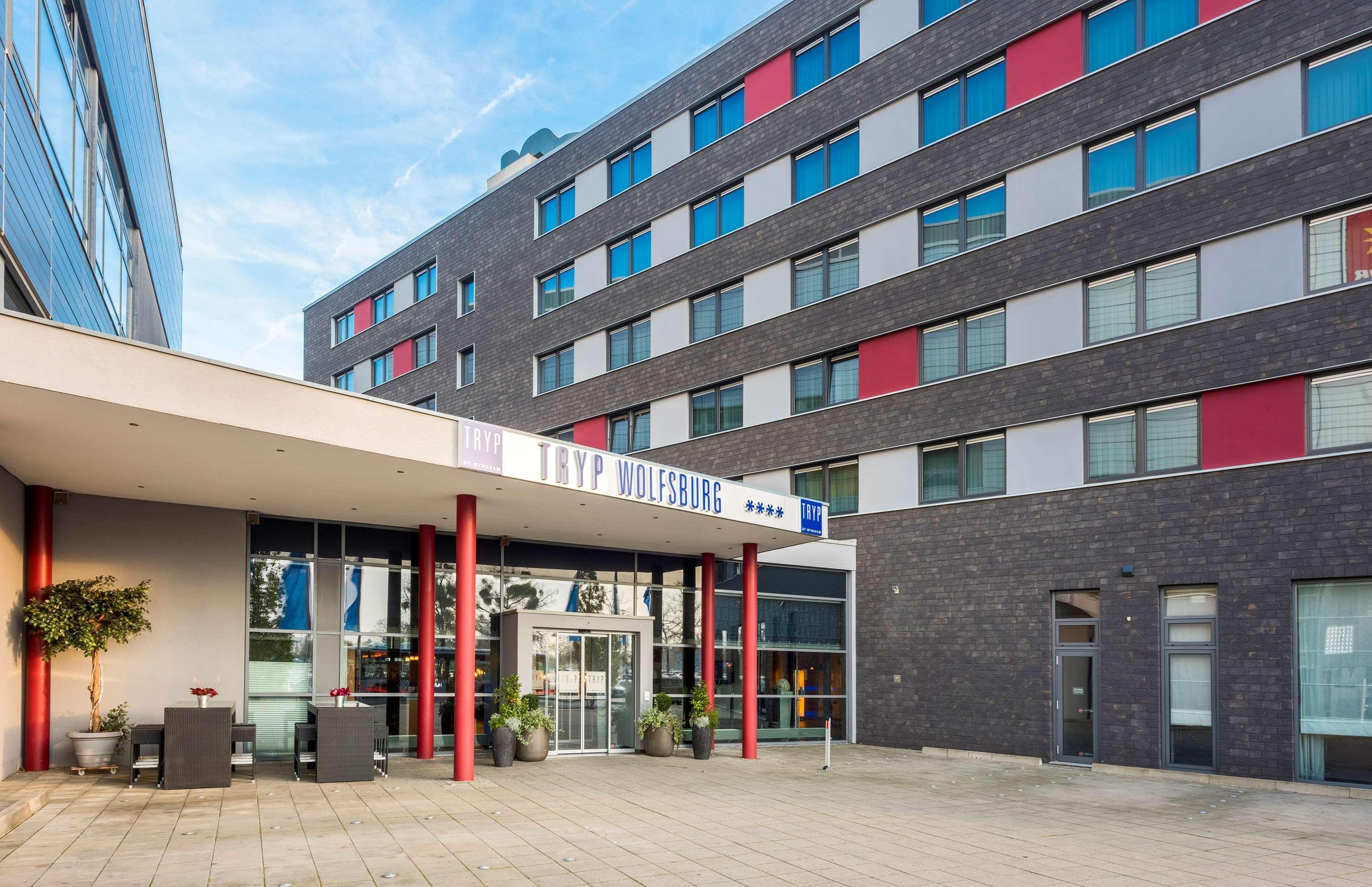 Hotel Wolfsburg Centrum, Affiliated By Melia Bagian luar foto
