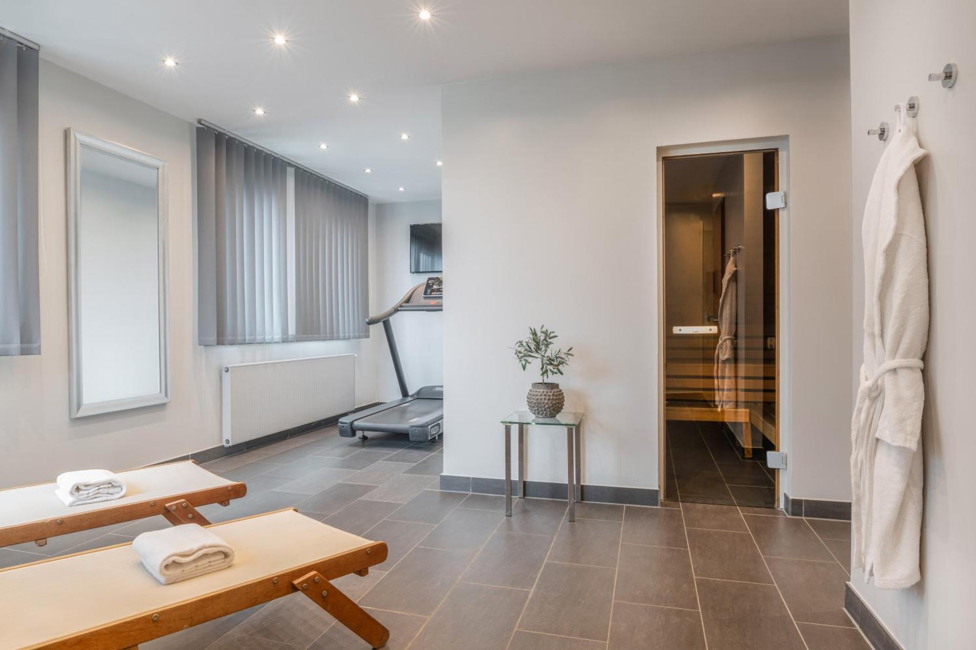 Hotel Wolfsburg Centrum, Affiliated By Melia Bagian luar foto